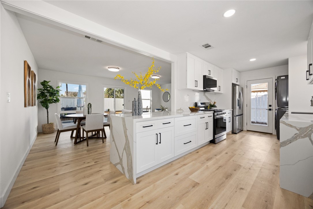 45420B1D 2455 4Ed7 Bd25 D0432B4A88A3 841 S Hampstead Street, Anaheim, Ca 92802 &Lt;Span Style='BackgroundColor:transparent;Padding:0Px;'&Gt; &Lt;Small&Gt; &Lt;I&Gt; &Lt;/I&Gt; &Lt;/Small&Gt;&Lt;/Span&Gt;