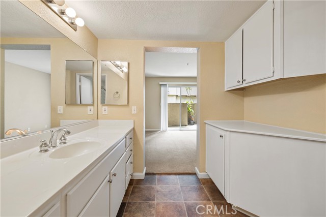Detail Gallery Image 11 of 23 For 2800 Keller Dr #69,  Tustin,  CA 92782 - 1 Beds | 1 Baths