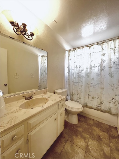 Detail Gallery Image 20 of 29 For 19185 Spalding Ave, Riverside,  CA 92508 - 4 Beds | 2 Baths