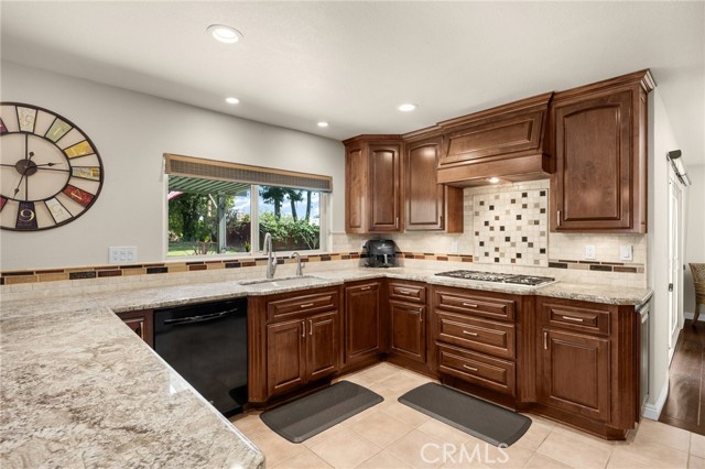 Detail Gallery Image 31 of 50 For 1412 Alta Mesa Way, Brea,  CA 92821 - 4 Beds | 3 Baths