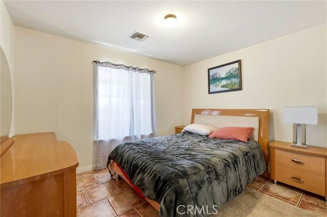 Detail Gallery Image 16 of 42 For 7321 Birch Ave, Rosamond,  CA 93560 - 4 Beds | 3 Baths