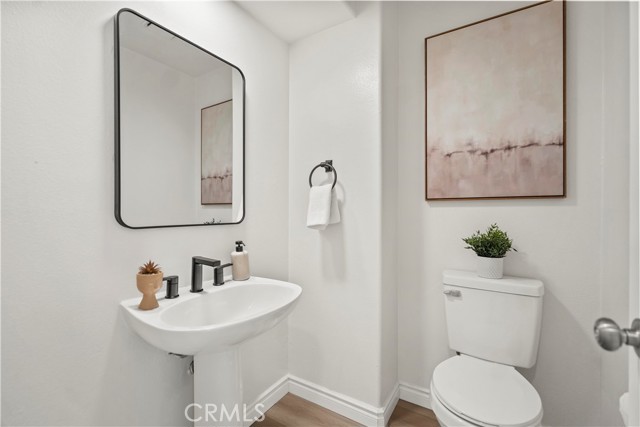Detail Gallery Image 21 of 54 For 256 N Hickory Branch Ln, Orange,  CA 92869 - 4 Beds | 2/1 Baths