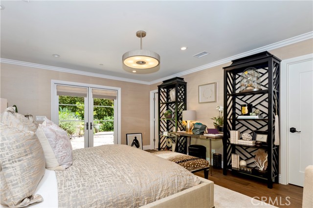 302 W Carter Avenue, Sierra Madre CA: https://media.crmls.org/medias/45442c60-f686-46c8-a2d1-f62cd6e4eda8.jpg