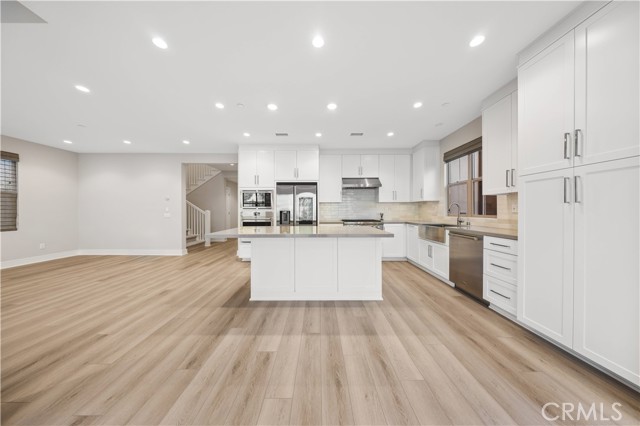 Detail Gallery Image 9 of 36 For 130 Mezza Luna, Irvine,  CA 92602 - 4 Beds | 3 Baths