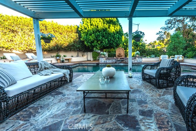 25 Harbor Sight Drive, Rolling Hills Estates, California 90274, 4 Bedrooms Bedrooms, ,1 BathroomBathrooms,Residential,Sold,Harbor Sight,SB21176367