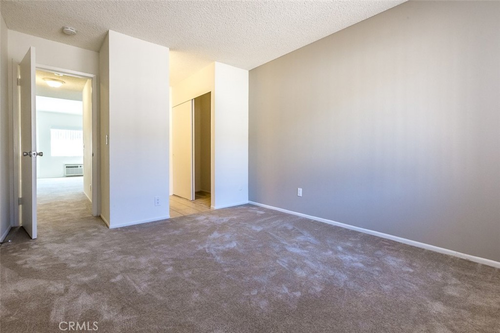 MLS #OC26119486 image #32