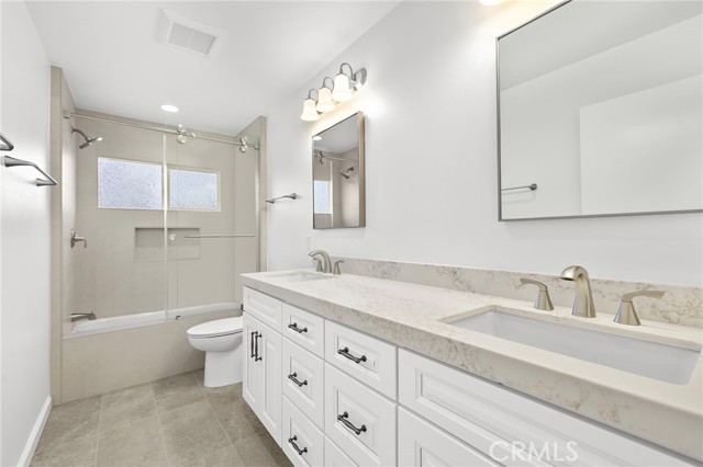 Detail Gallery Image 16 of 27 For 20152 Redlands Dr, Newport Beach,  CA 92660 - 5 Beds | 3 Baths