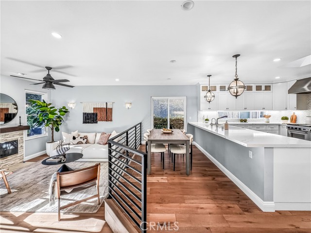 Detail Gallery Image 8 of 37 For 7313 S Earldom Avenue, Playa Del Rey,  CA 90293 - 5 Beds | 4 Baths