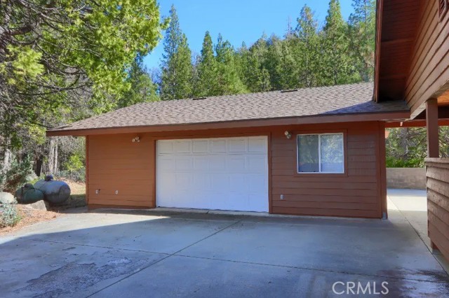 Detail Gallery Image 56 of 68 For 38830 Road 274, Bass Lake,  CA 93604 - 3 Beds | 3 Baths