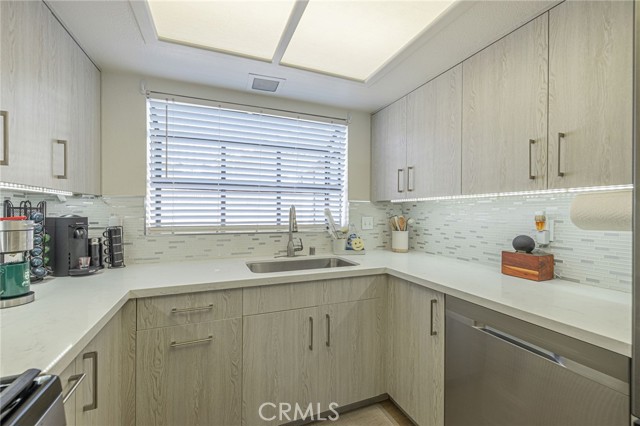 Detail Gallery Image 15 of 41 For 428 W Avenue J5 #21,  Lancaster,  CA 93534 - 2 Beds | 2 Baths