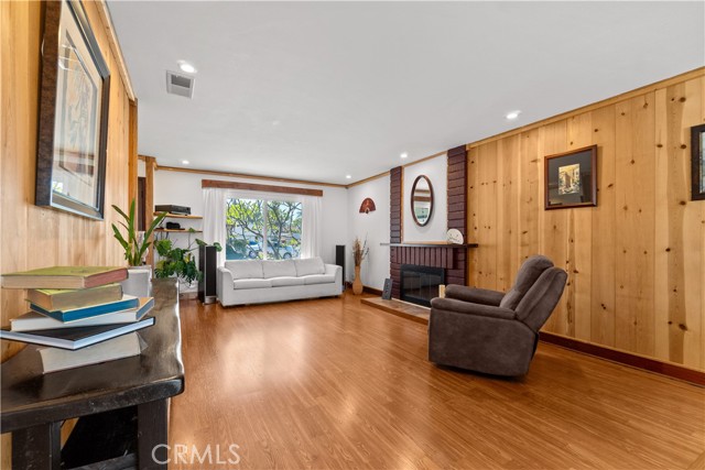 Detail Gallery Image 3 of 31 For 22582 Catania, Laguna Hills,  CA 92653 - 4 Beds | 2 Baths