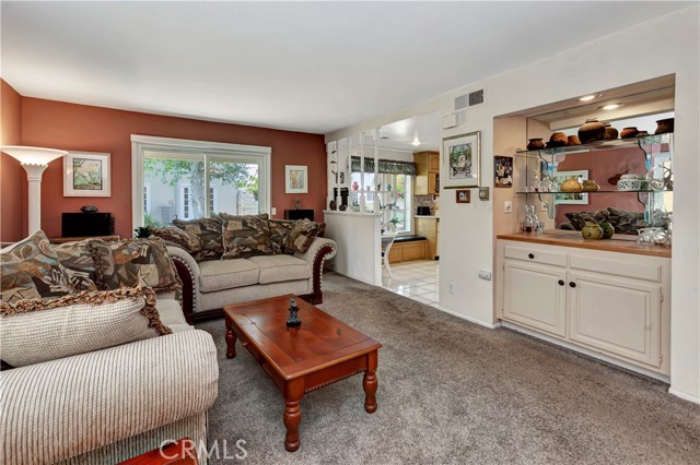 Detail Gallery Image 10 of 33 For 313 El Camino Ln, Placentia,  CA 92870 - 4 Beds | 2/1 Baths