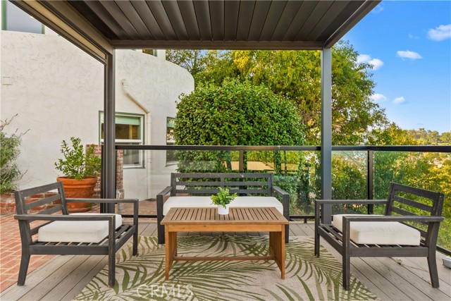 Take pleasure in watching the colors change over the city, ocean, and Palos Verdes skies.