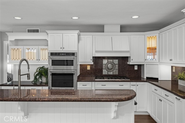 Detail Gallery Image 4 of 35 For 21401 Stonehaven, Lake Forest,  CA 92630 - 4 Beds | 2/1 Baths