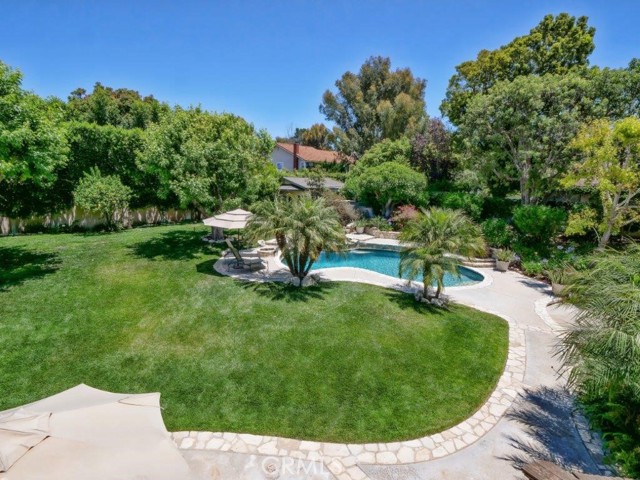 7 Country Meadow Road, Rolling Hills Estates, California 90274, 4 Bedrooms Bedrooms, ,3 BathroomsBathrooms,Residential,Sold,Country Meadow,PV22126276