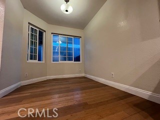 https://media.crmls.org/medias/454a9598-9bc7-41c8-8ea3-3d706381429f.jpg?preset=X-Large