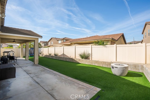 Detail Gallery Image 27 of 34 For 11661 Forsythia, Jurupa Valley,  CA 91752 - 4 Beds | 2/1 Baths