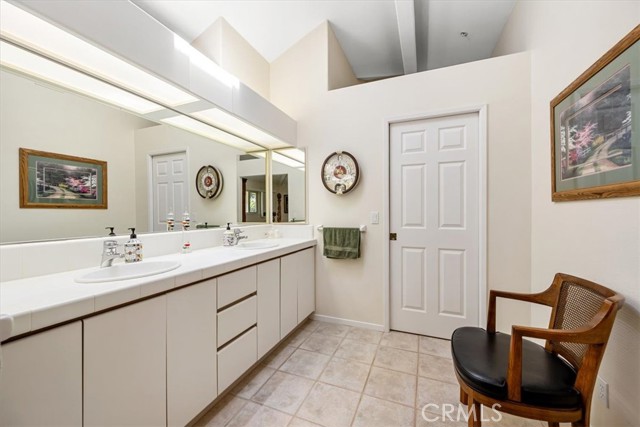 1989 Royal, San Luis Obispo CA: https://media.crmls.org/medias/454d0a09-6a50-44b9-b808-ac8fdf911583.jpg
