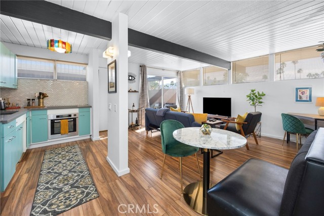 Image 5 of 41 For 1111 Palm Canyon Drive 202