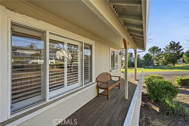 Detail Gallery Image 5 of 30 For 19093 Ravenhill Road, Hidden Valley Lake,  CA 95467 - 3 Beds | 2 Baths