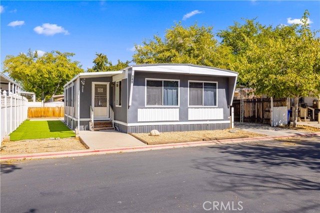 Detail Gallery Image 1 of 19 For 3524 E Ave R #149,  Palmdale,  CA 93550 - 2 Beds | 2 Baths