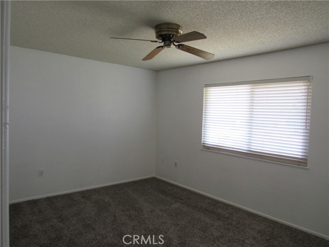 Detail Gallery Image 10 of 20 For 28229 W Worcester Rd, Menifee,  CA 92586 - 2 Beds | 1 Baths