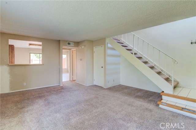 Detail Gallery Image 3 of 23 For 26251 Hillsford Pl, Lake Forest,  CA 92630 - 2 Beds | 1/1 Baths