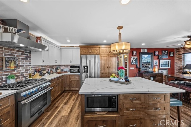 Detail Gallery Image 10 of 56 For 6732 Sugar Pine St, Chino,  CA 91710 - 4 Beds | 3 Baths