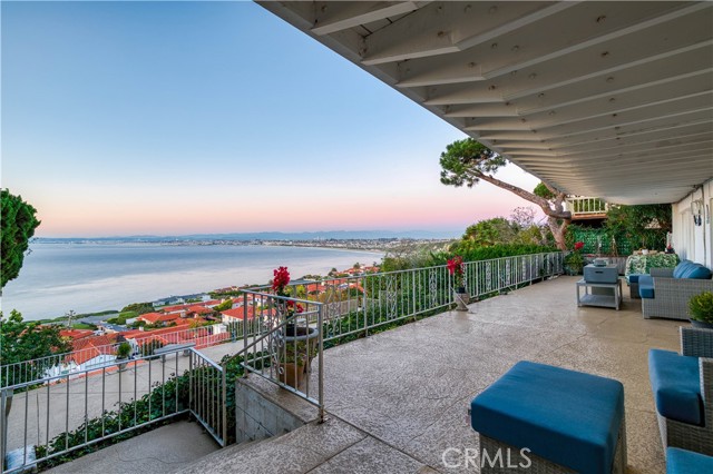 Detail Gallery Image 42 of 48 For 605 Palos Verdes Dr, Palos Verdes Estates,  CA 90274 - 4 Beds | 2/1 Baths