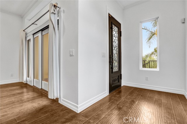 Detail Gallery Image 7 of 30 For 22202 Avenue San Luis, Woodland Hills,  CA 91364 - 3 Beds | 3 Baths