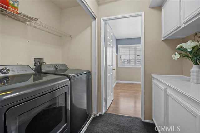14998 Mustang Lane, Fontana CA: https://media.crmls.org/medias/45501559-e8cf-469e-b3fa-5cb516e6ffbb.jpg