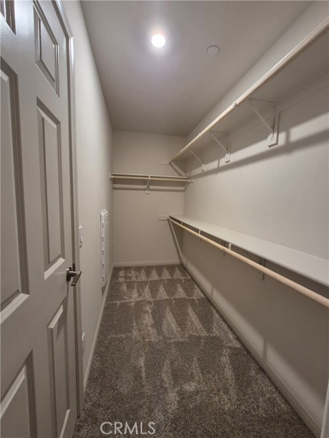 Detail Gallery Image 11 of 24 For 2137 Cumberland, Pomona,  CA 91766 - 4 Beds | 3/1 Baths
