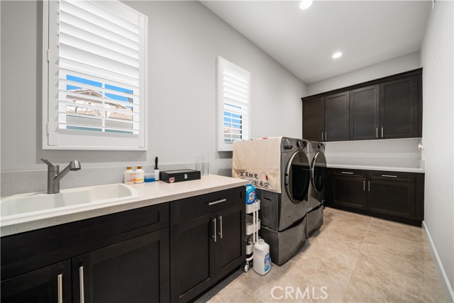 Detail Gallery Image 38 of 73 For 8826 Justify Dr, Rancho Cucamonga,  CA 91701 - 5 Beds | 5/1 Baths