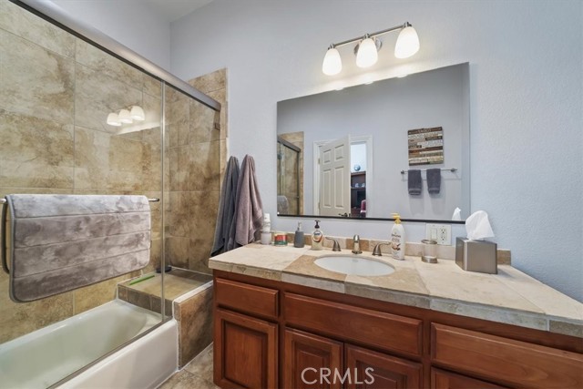 Detail Gallery Image 27 of 44 For 27312 Little Bear, Lake Arrowhead,  CA 92317 - 4 Beds | 4/1 Baths