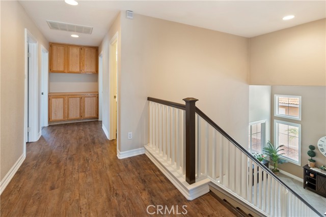 8880 Stony Brook Circle, Riverside CA: https://media.crmls.org/medias/45531502-b447-4b9b-95f4-3cdc745b4f83.jpg