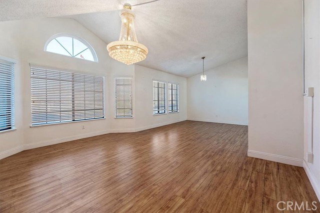 Detail Gallery Image 11 of 57 For 19185 Cochise, Apple Valley,  CA 92308 - 4 Beds | 2 Baths