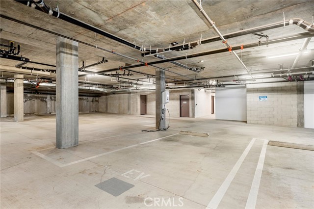 Detail Gallery Image 35 of 39 For 125 Hurlbut St #108,  Pasadena,  CA 91105 - 2 Beds | 2 Baths