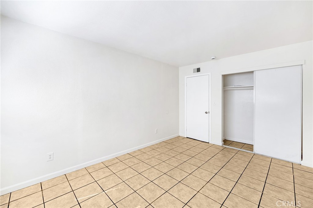 MLS #IV25253620 image #24