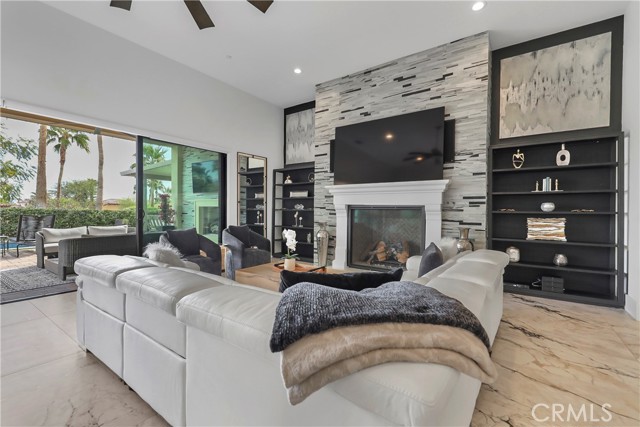 Detail Gallery Image 4 of 59 For 57910 Stone Creek Trl, La Quinta,  CA 92253 - 4 Beds | 4/1 Baths