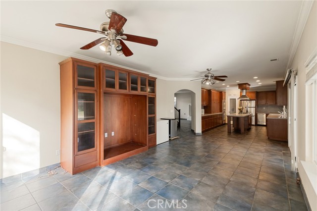 Detail Gallery Image 15 of 47 For 3510 Iron Canyon, Stockton,  CA 95209 - 5 Beds | 3 Baths