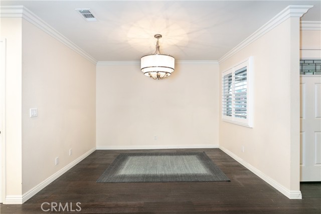 1690 Loma Drive photo 7