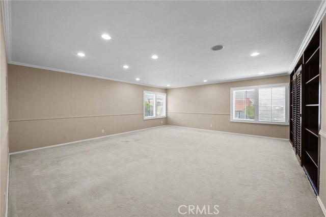 9882 Kings Canyon Drive, Huntington Beach CA: https://media.crmls.org/medias/4555ba0a-af99-49f2-bf2e-fc1b500889bf.jpg