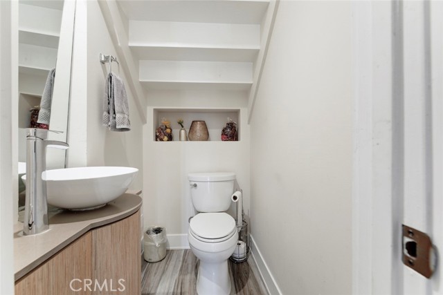 16814 Mayall Street photo 19