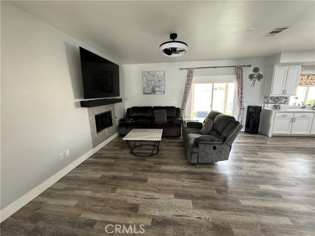 Image 30 of 56 For 14930 Catania Way