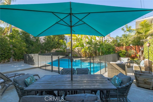 17203 Patronella Avenue, Torrance CA: https://media.crmls.org/medias/45562d1c-9ba9-48f7-ae4a-c4c07773b8c6.jpg