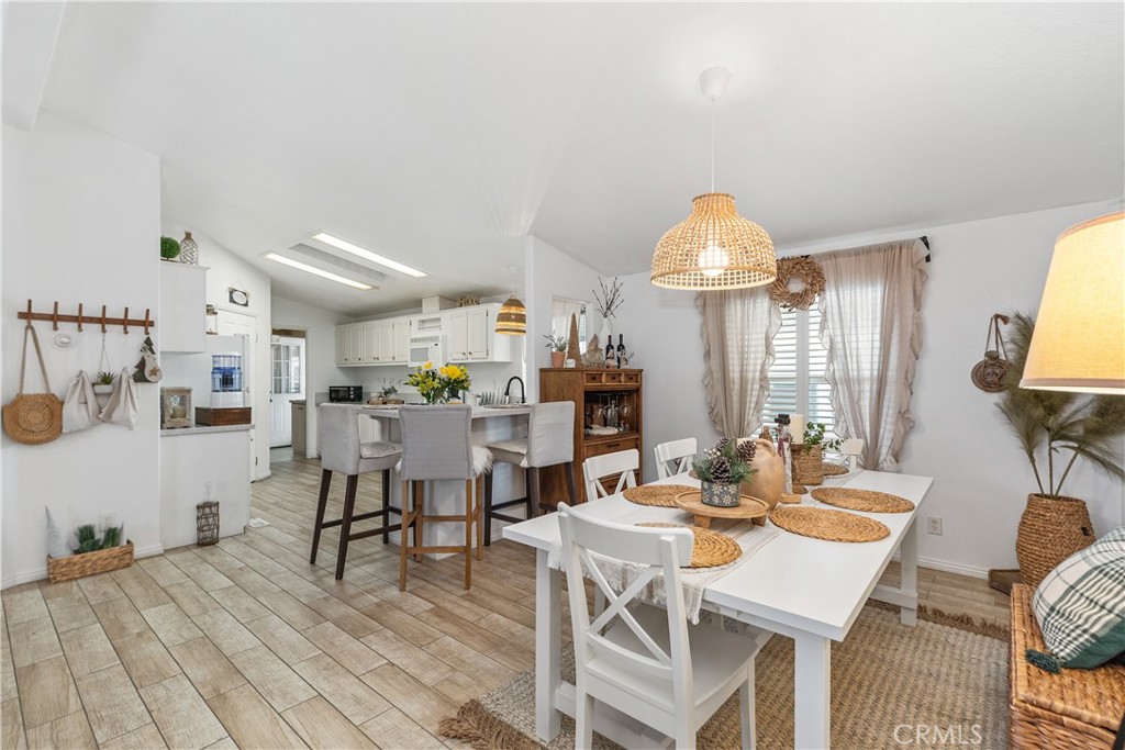 MLS #OC25215640 image #11