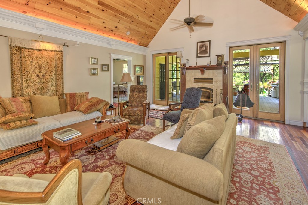 10230 Salmina Road Kelseyville CA 95451