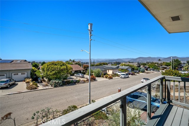 2570 Bay Vista Lane, Los Osos CA: https://media.crmls.org/medias/4558a67a-0529-4314-9dd1-f8cda841bf3b.jpg