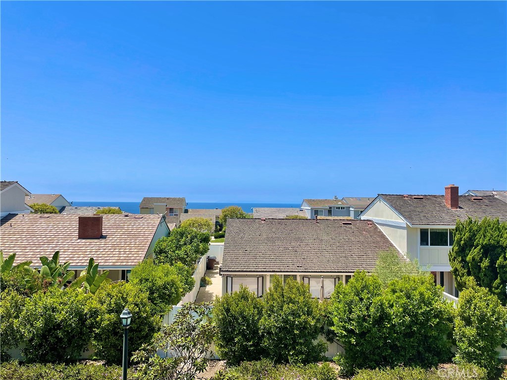 MLS #OC25247627 image #18