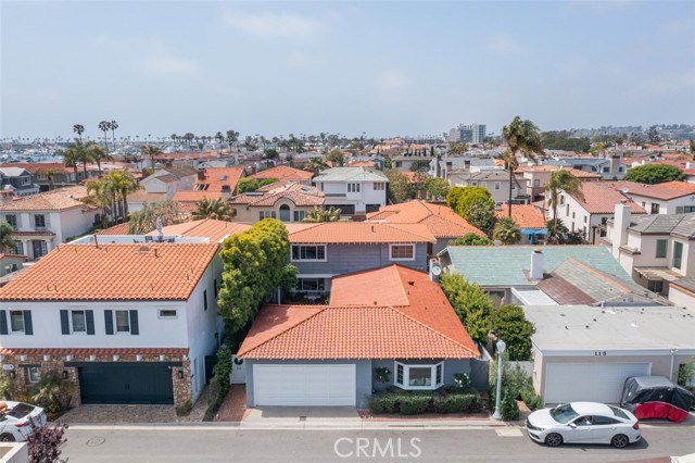 111 Via Mentone, Newport Beach, CA 92663